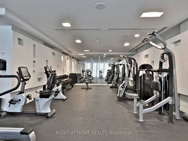 812 - 28 Ted Rogers Way