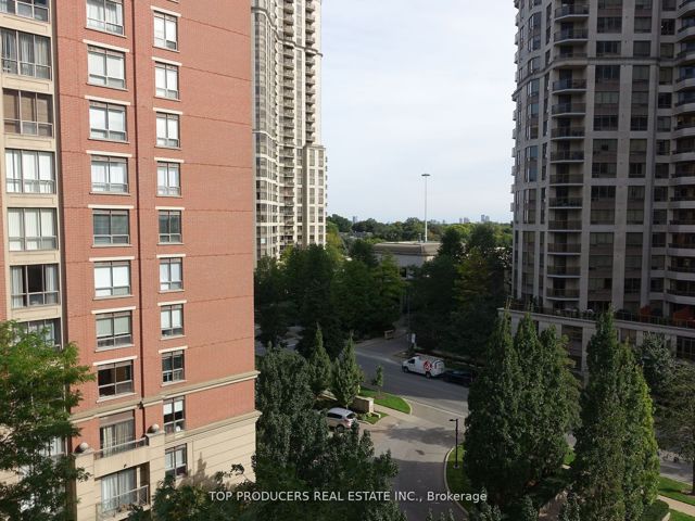 705 - 51 Harrison Garden Blvd