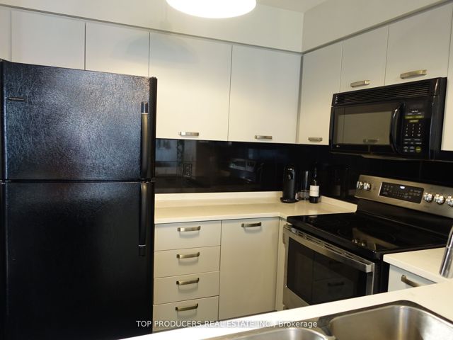 705 - 51 Harrison Garden Blvd