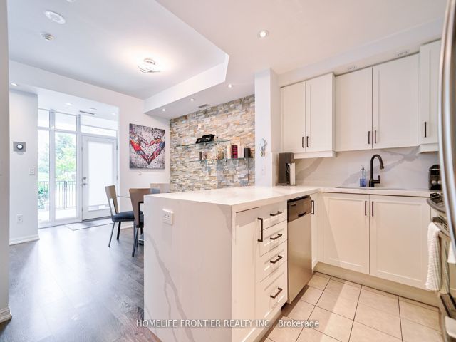 TH77B - 85 East Liberty St