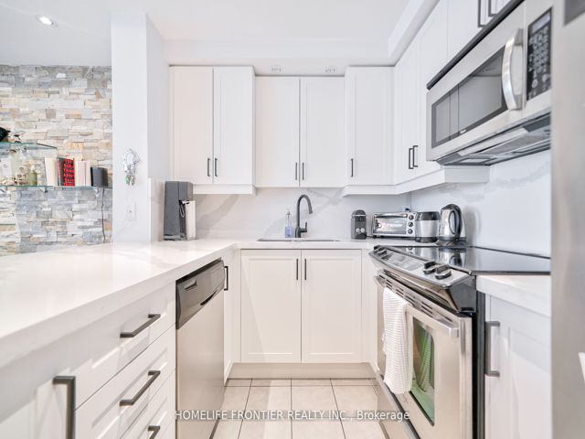 TH77B - 85 East Liberty St