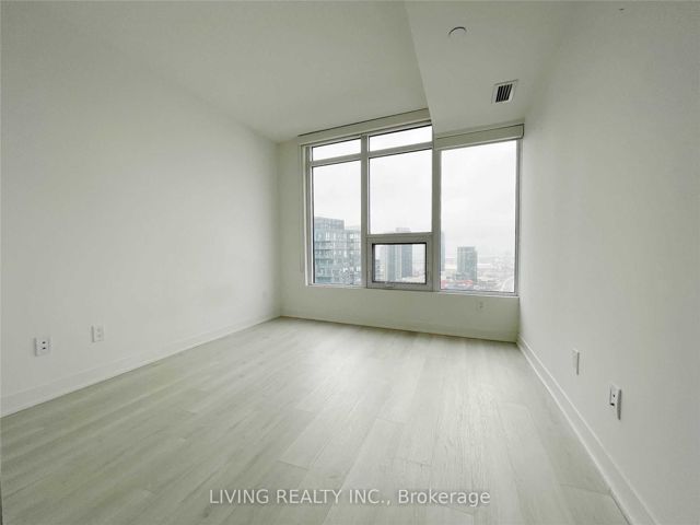 3203 - 70 Queens Wharf Rd