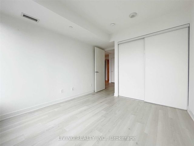 3203 - 70 Queens Wharf Rd