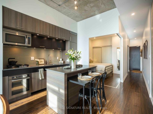 408 - 205 Manning Ave