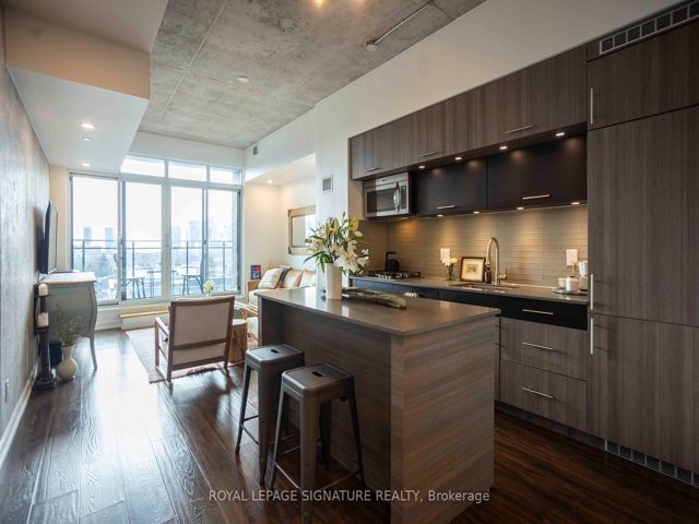 408 - 205 Manning Ave