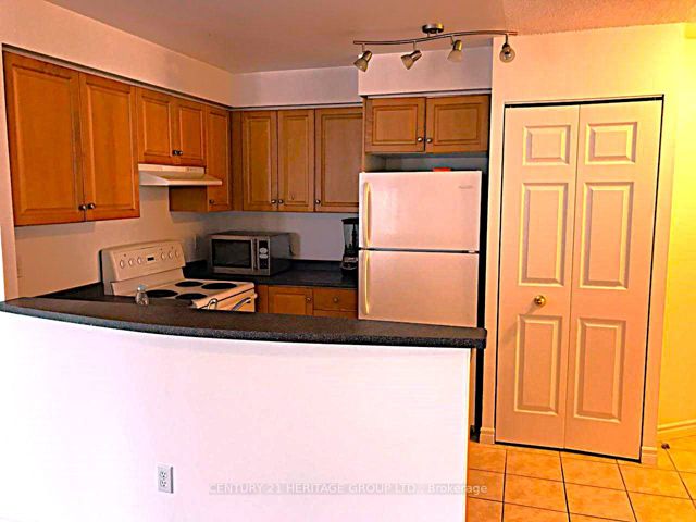 1103 - 7 Lorraine Dr