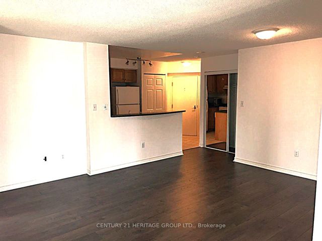1103 - 7 Lorraine Dr
