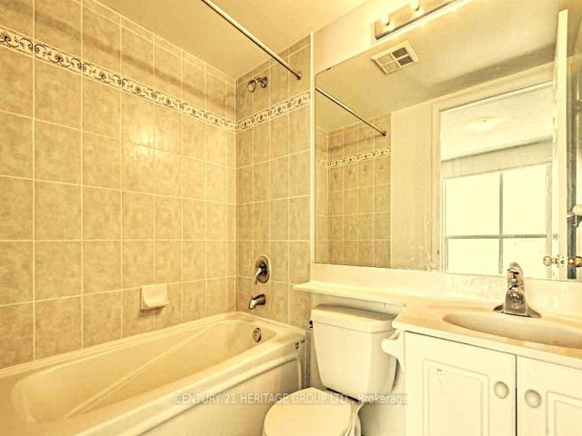 1103 - 7 Lorraine Dr