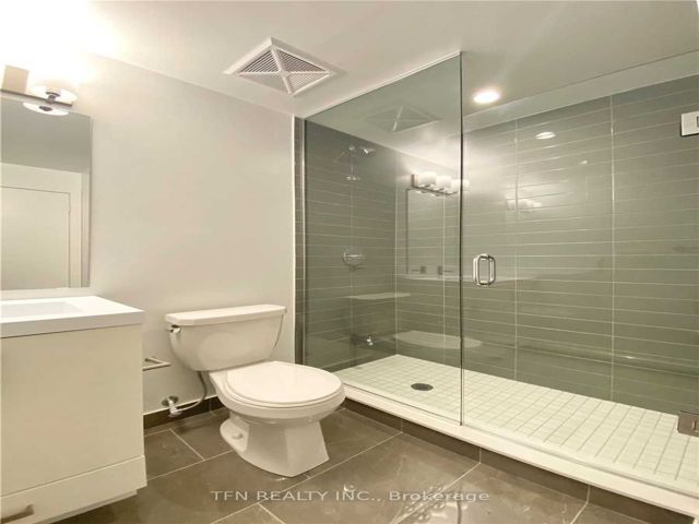 610 - 1603 Eglinton Ave W