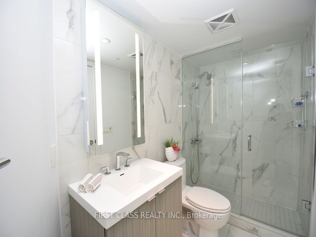 1703 - 575 Bloor St E