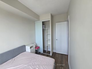 602 - 18 Graydon Hall Dr
