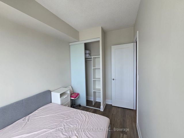 602 - 18 Graydon Hall Dr