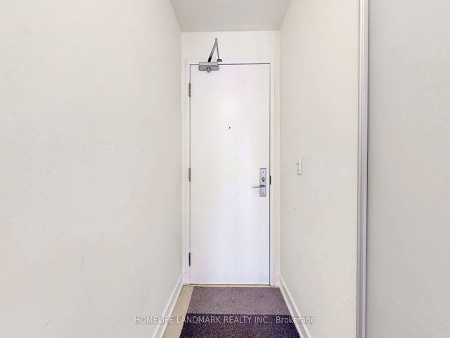 1001 - 21 Nelson St