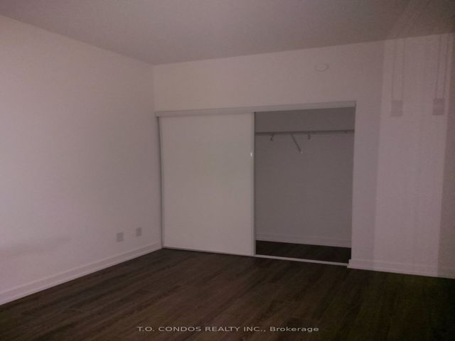 710 - 20 Edward St