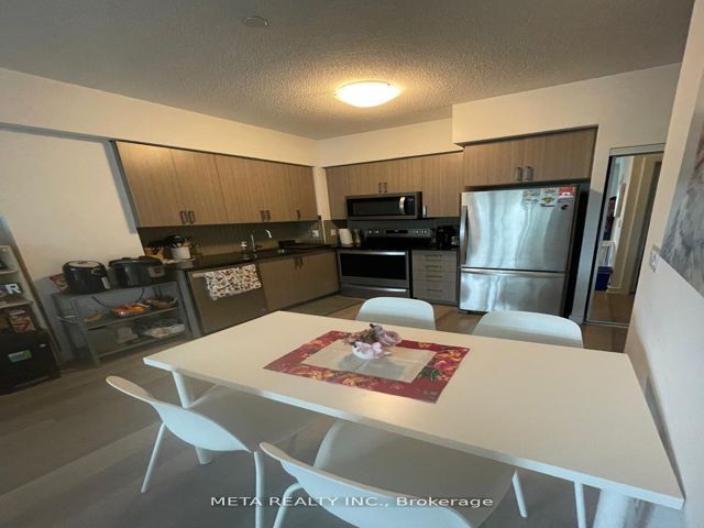 218 - 1603 Eglinton Ave W