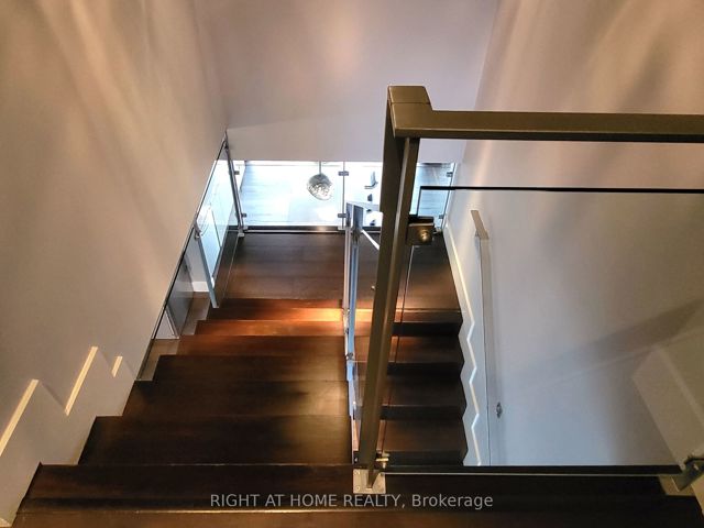 PH1027 - 55 Stewart St