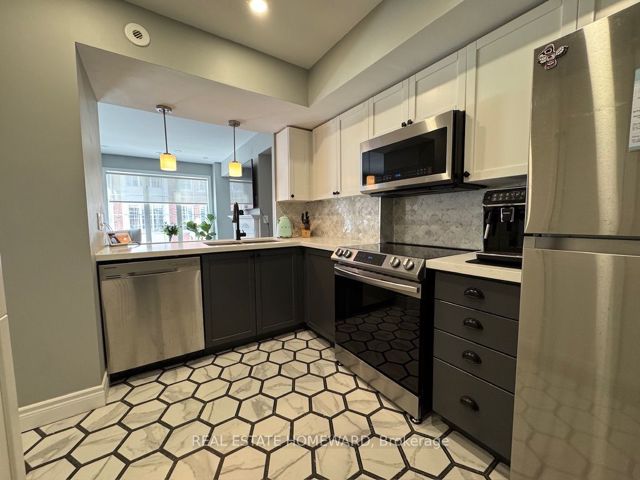 350 - 3 Everson Dr