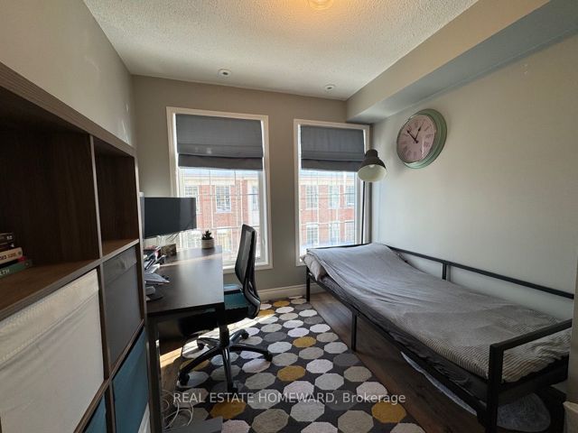 350 - 3 Everson Dr
