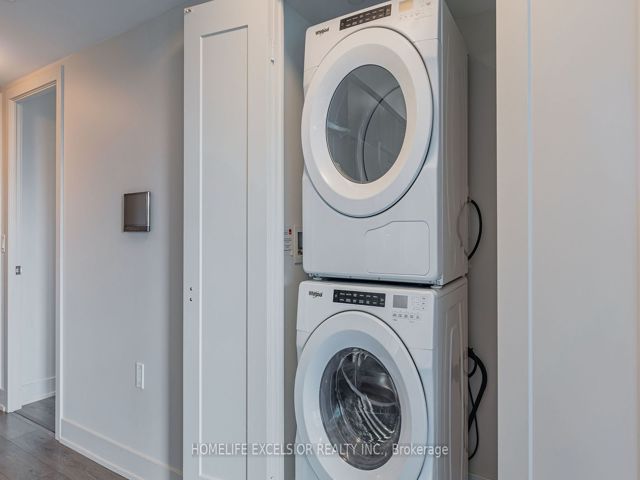 803 - 575 Bloor St E