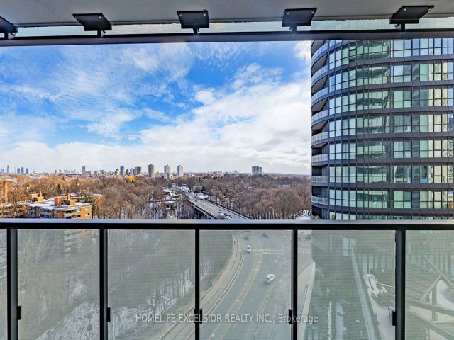 803 - 575 Bloor St E