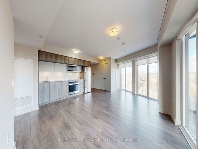803 - 575 Bloor St E