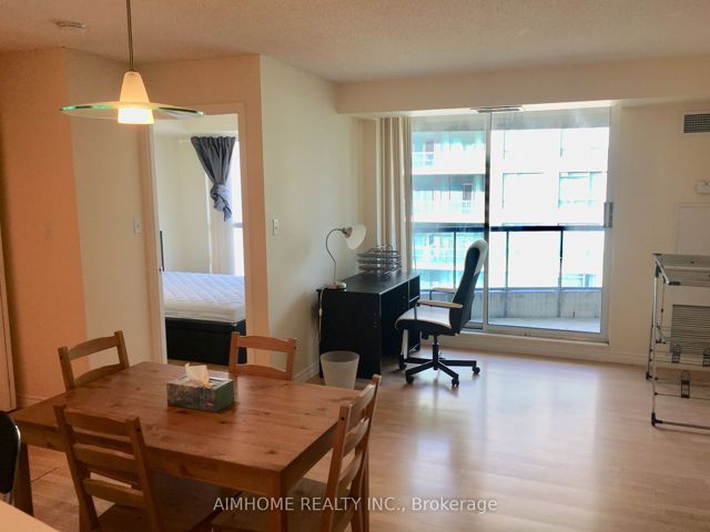 2107 - 7 Lorraine Dr
