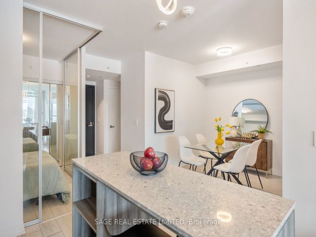 509 - 31 Tippett Rd