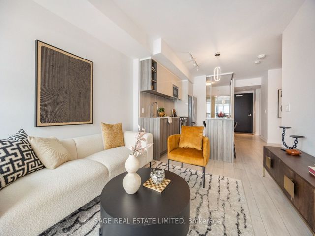 509 - 31 Tippett Rd