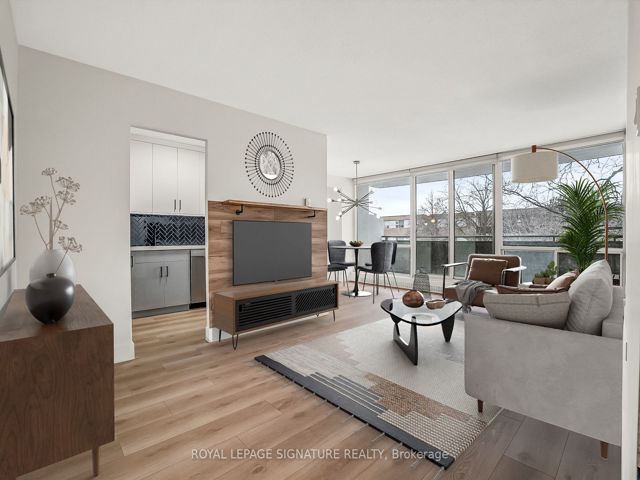 209 - 20 Sunrise Ave