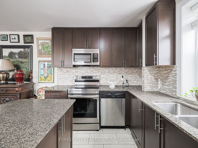 408 - 2603 Bathurst St