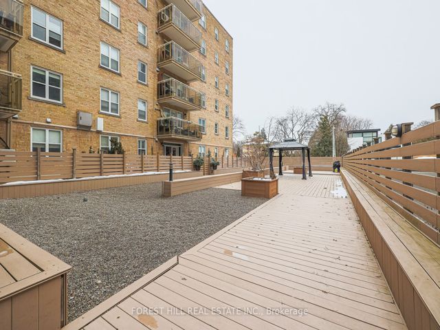 408 - 2603 Bathurst St