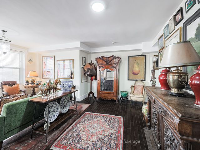 408 - 2603 Bathurst St
