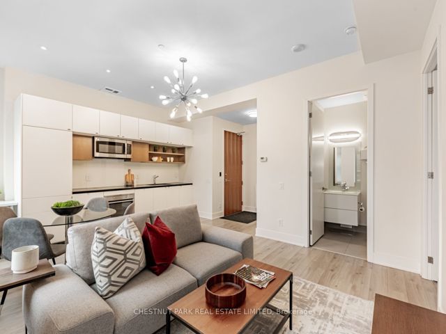 420 - 111 St Clair Ave