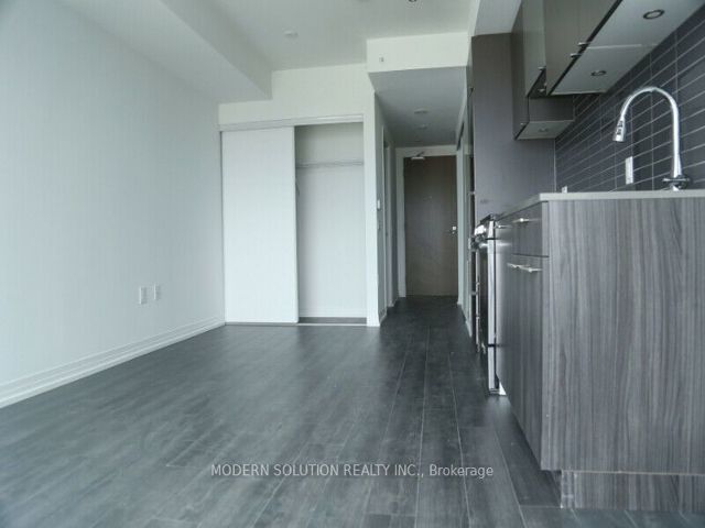 3707 - 251 Jarvis St