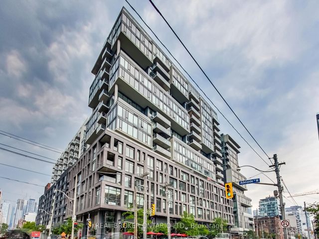 320 - 111 Bathurst St