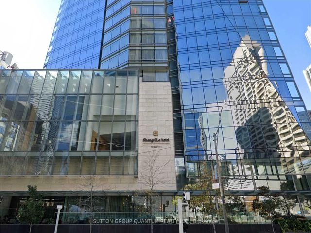 5408 - 180 University Ave
