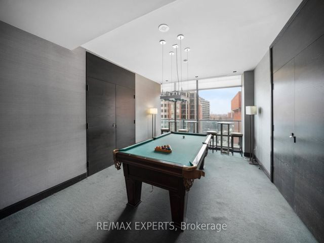903 - 18 Yorkville Ave S