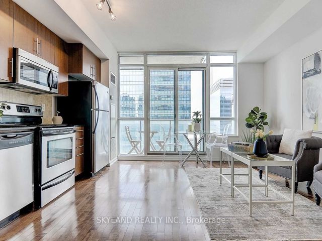 3004 - 65 Bremner Blvd