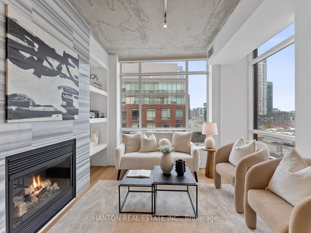 917E - 500 Queens Quay W