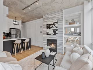 917E - 500 Queens Quay W