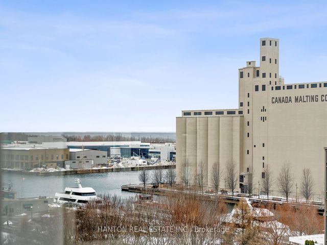 917E - 500 Queens Quay W