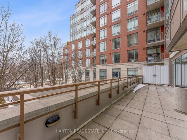 917E - 500 Queens Quay W