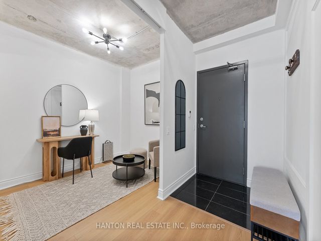 917E - 500 Queens Quay W