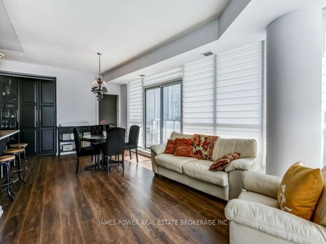 1408 - 70 Forest Manor Rd
