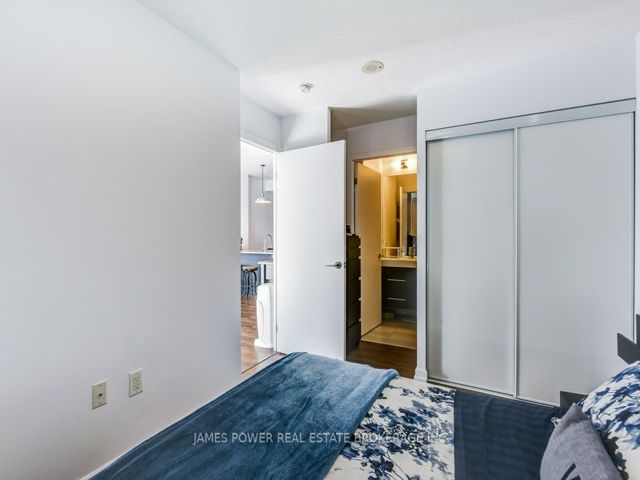 1408 - 70 Forest Manor Rd