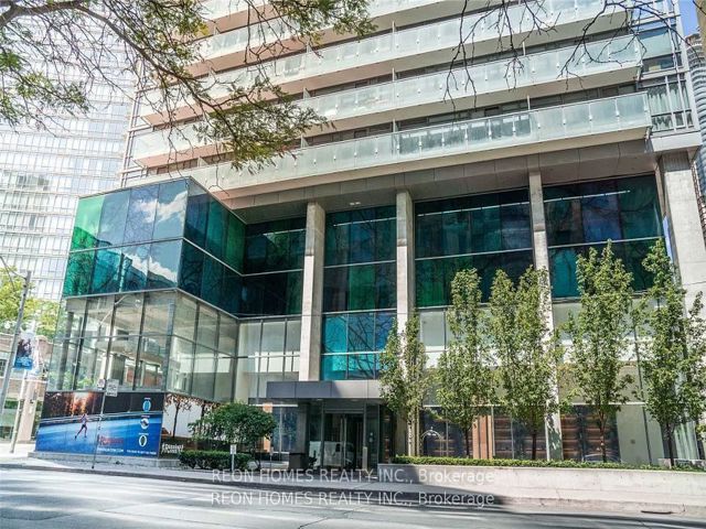 1408 - 38 Grenville St