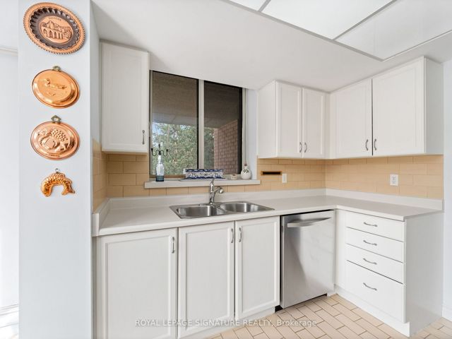 328 - 1200 Don Mills Rd