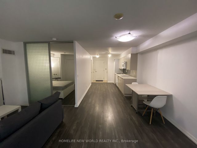 515 - 111 Elizabeth St