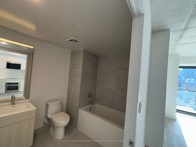 324 - 28 Eastern Ave