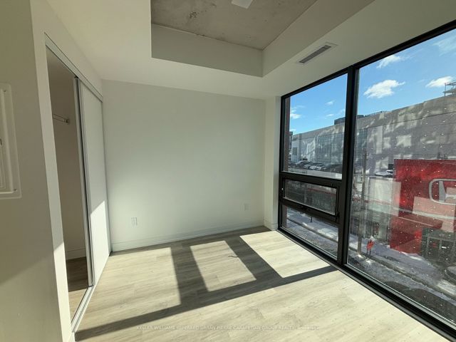 324 - 28 Eastern Ave